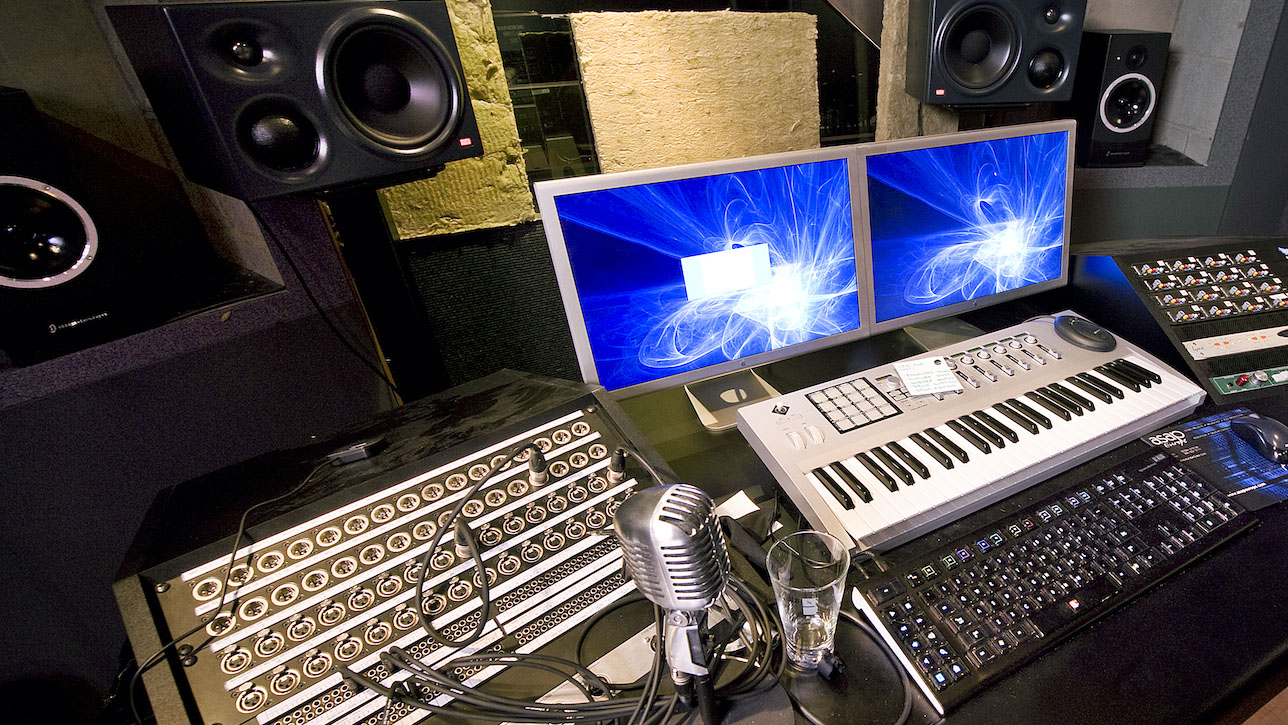 Mix Tech Spotlight: Digital Audio Workstations 2022 - Mixonline