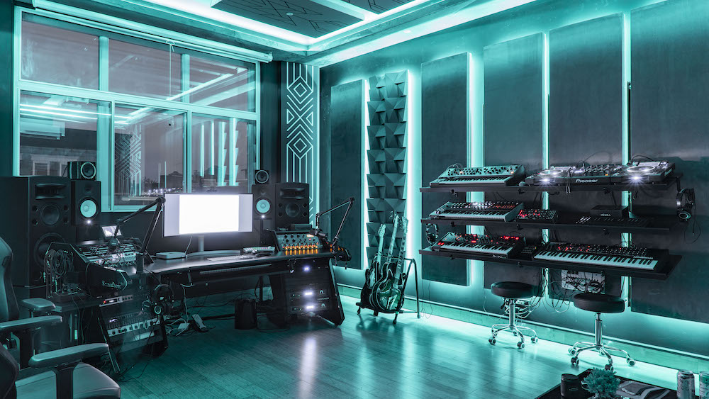 Antenna Studios is the home base of the EDM Music group Memba.