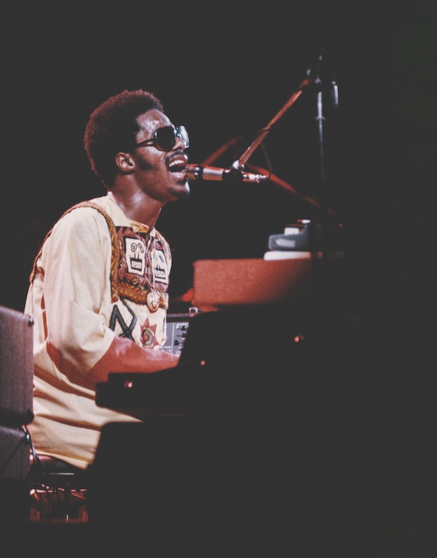 Stevie Wonder, seen here playing live in 1974, often recorded his keyboards in the control room of Record Plant’s Studio B, riding the vibe created by quadraphonic monitoring. PHOTO: Michael Putland/Getty Images